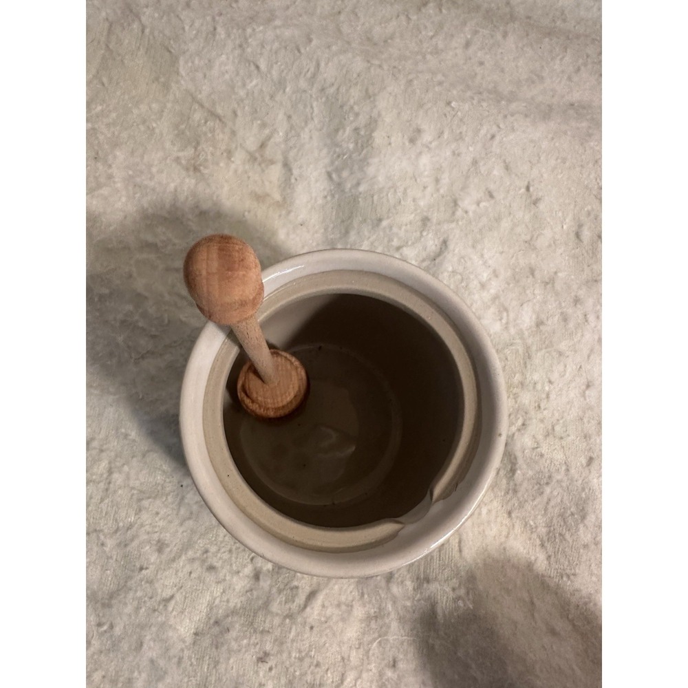 Cracker Barrel Oh Gussie! Honey Pot With Spoon Wand - Picture 2 of 7